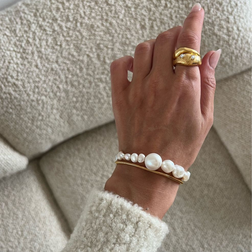 Danielle Ward The Mixed Freshwater Pearl Bracelet