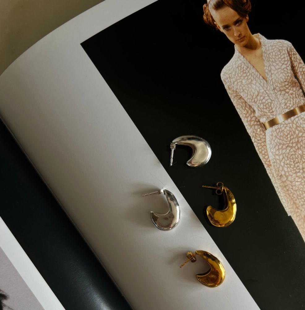 Danielle Ward The Silver Teardrop Hoops