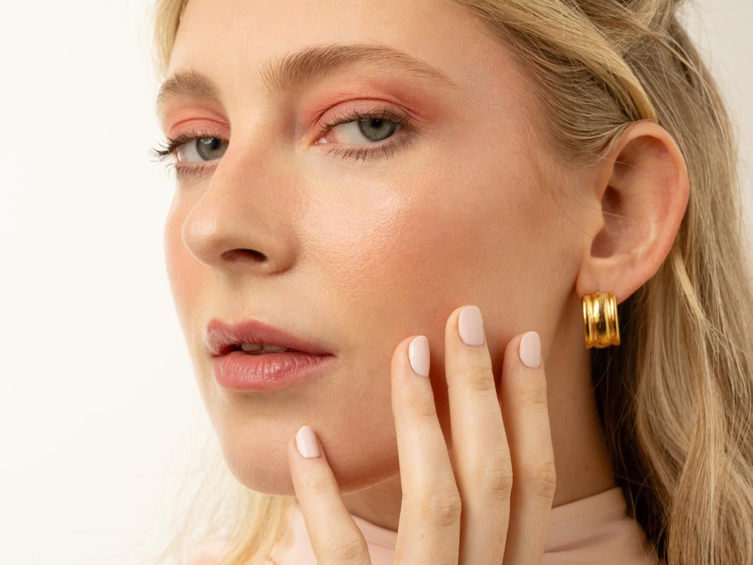 Spotted on Set: How a Stylist Paired Our Jewellery with 14 Day Manicure