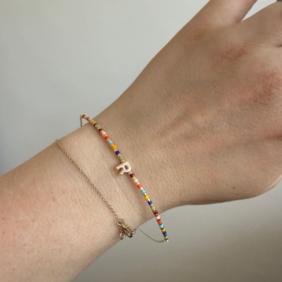 1x Friendship bracelet T