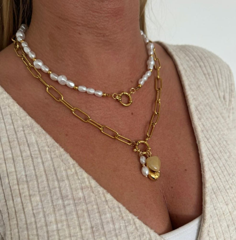 Tia Beaded necklace