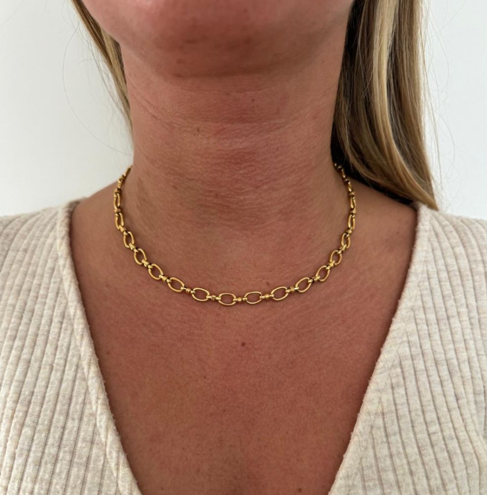 Alba Chain Necklace