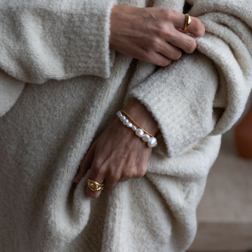 Danielle Ward The Mixed Freshwater Pearl Bracelet