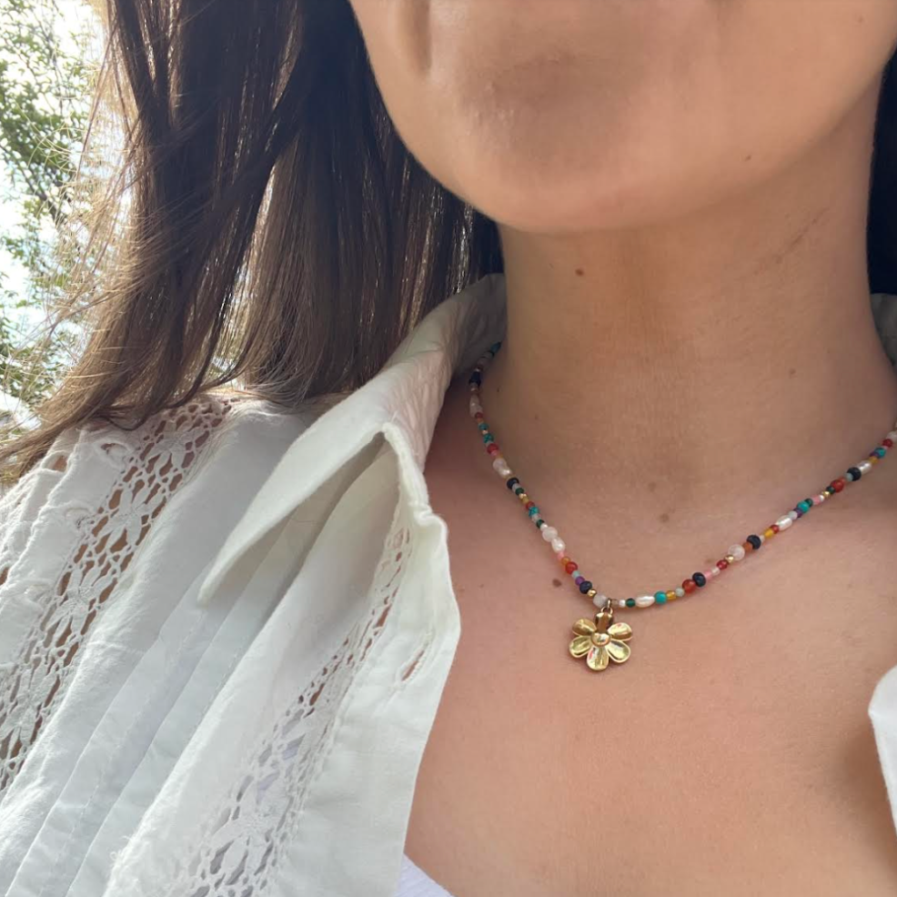 Flower Bead & Pearl Necklace