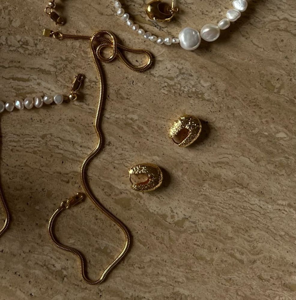 Danielle Ward The Crackle Hoops