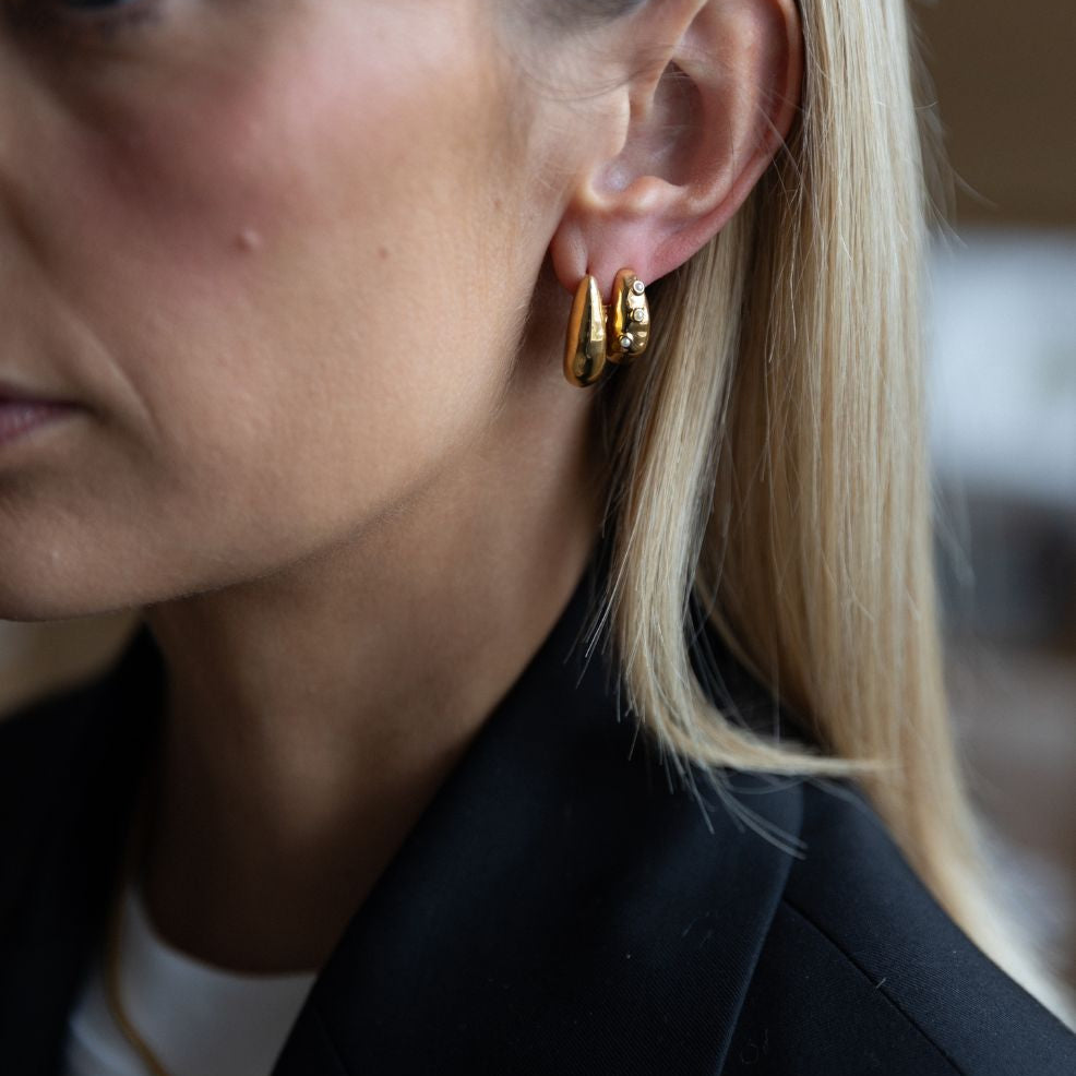 Danielle Ward The Mini Pearl Hoops