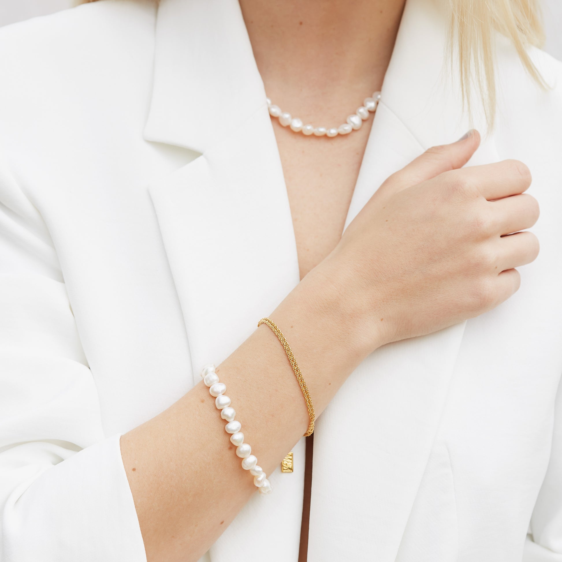 REYA ROPE CHAIN BRACELET